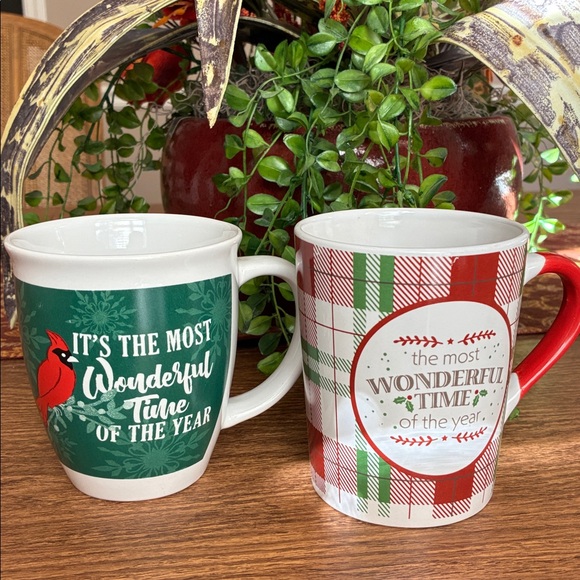 Royal Norfolk Other - Festive Holiday Mug Set - Green and Red by Royal Norfolk 16 oz